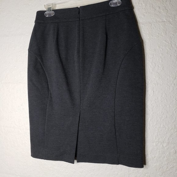 Michael Kors Dark Heather Gray Knit Skirt Size 6 - Picture 6 of 10